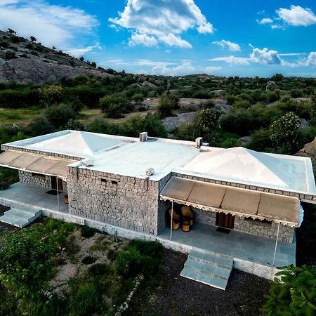 Clarks Safari Jawai Hotel Jawai Bandh ภายนอก รูปภาพ